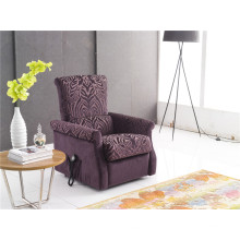 Chaise Vieux homme en couleur pourpre